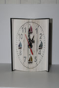 Livre pendule voiliers en couleur