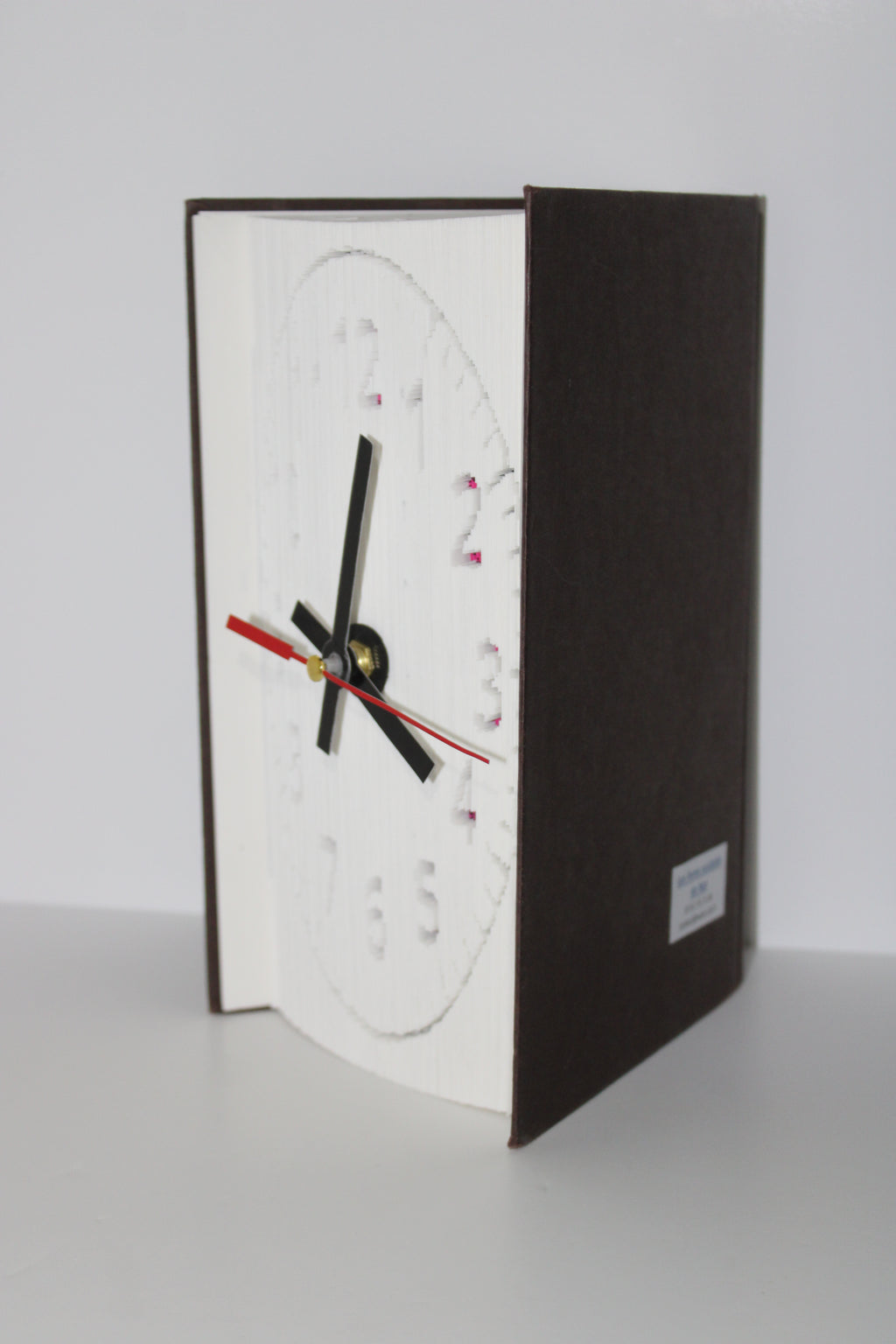 Livre pendule chiffres rose