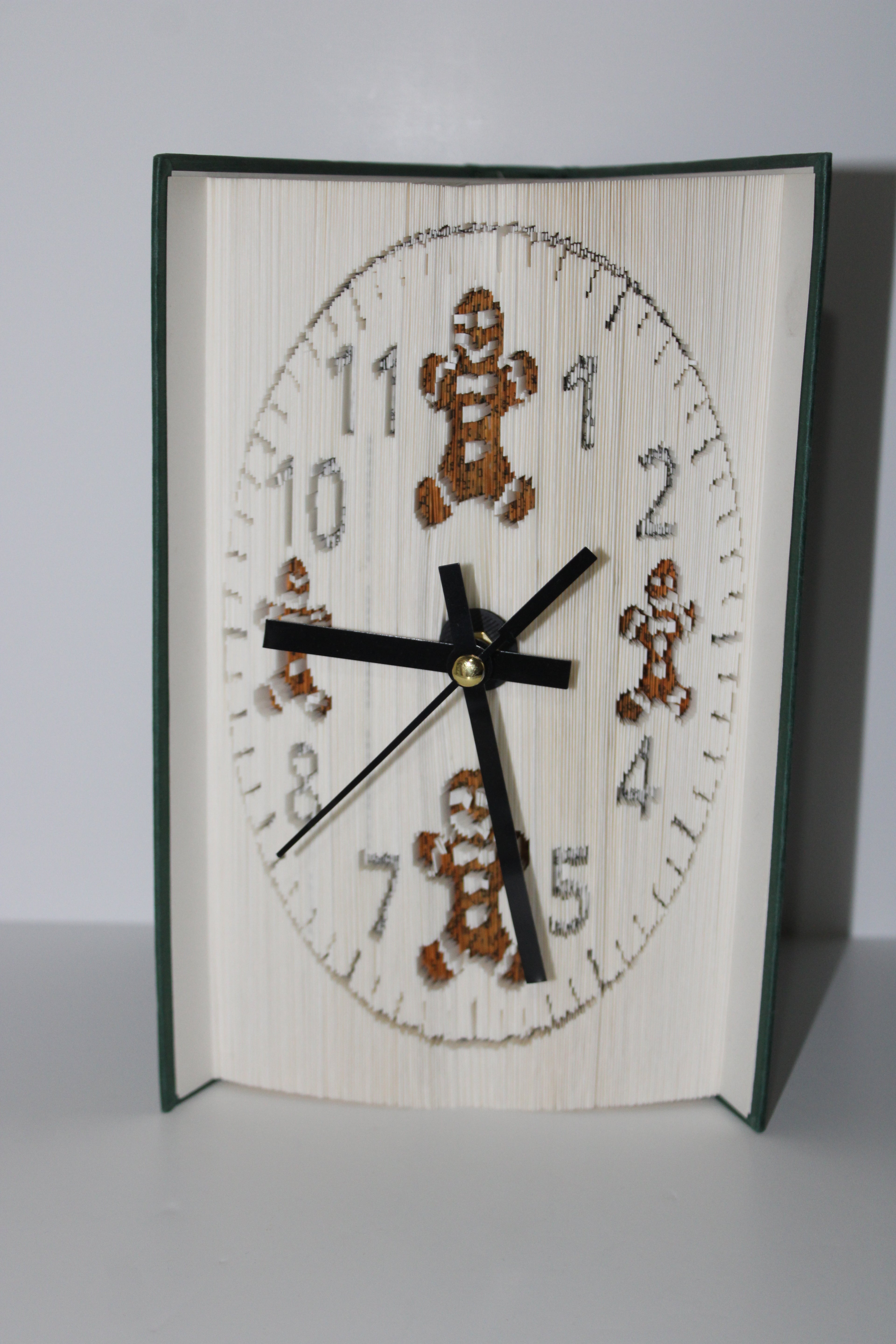 Livre pendule petit bonhomme de Noël