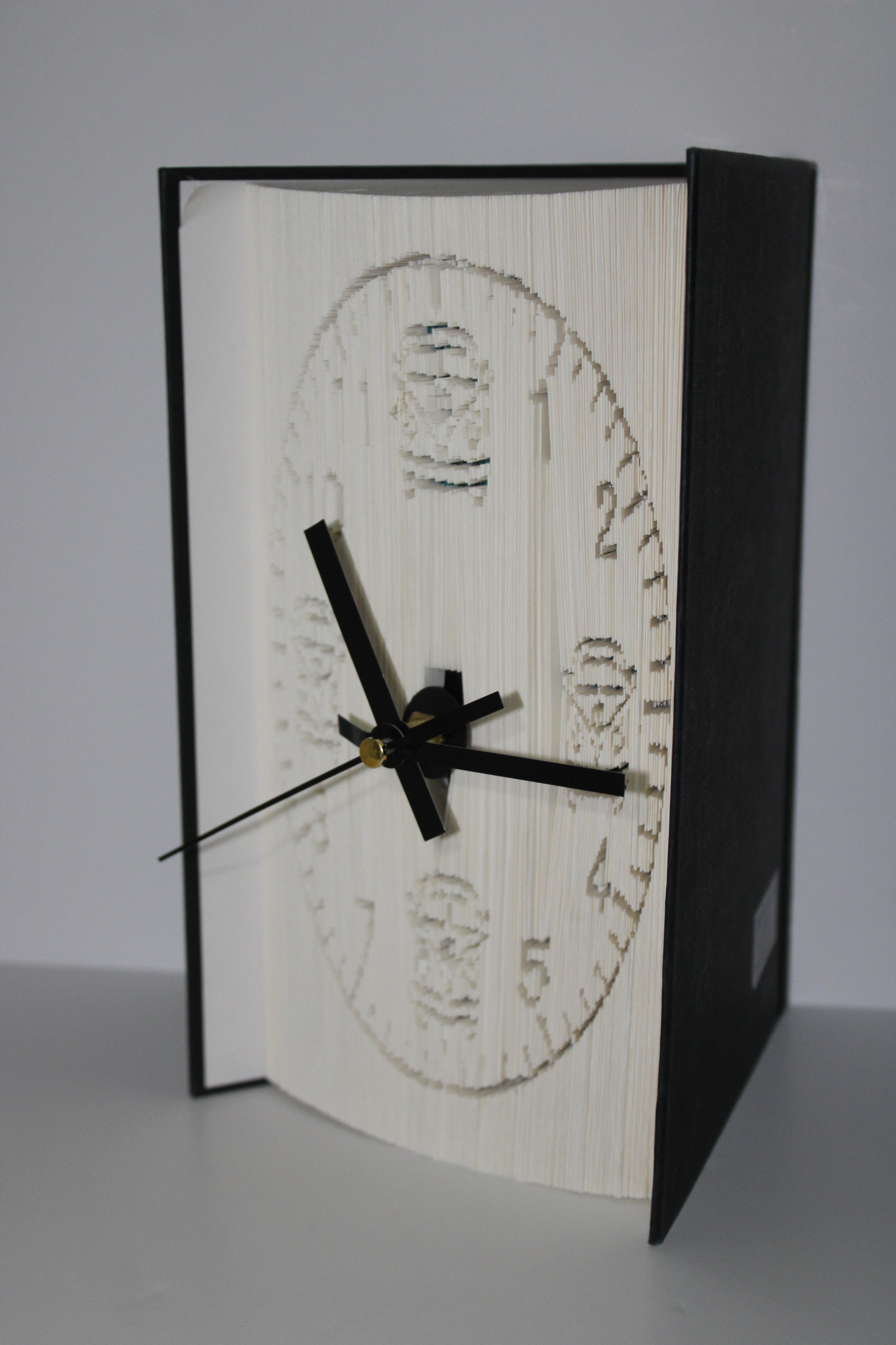 Livre pendule van