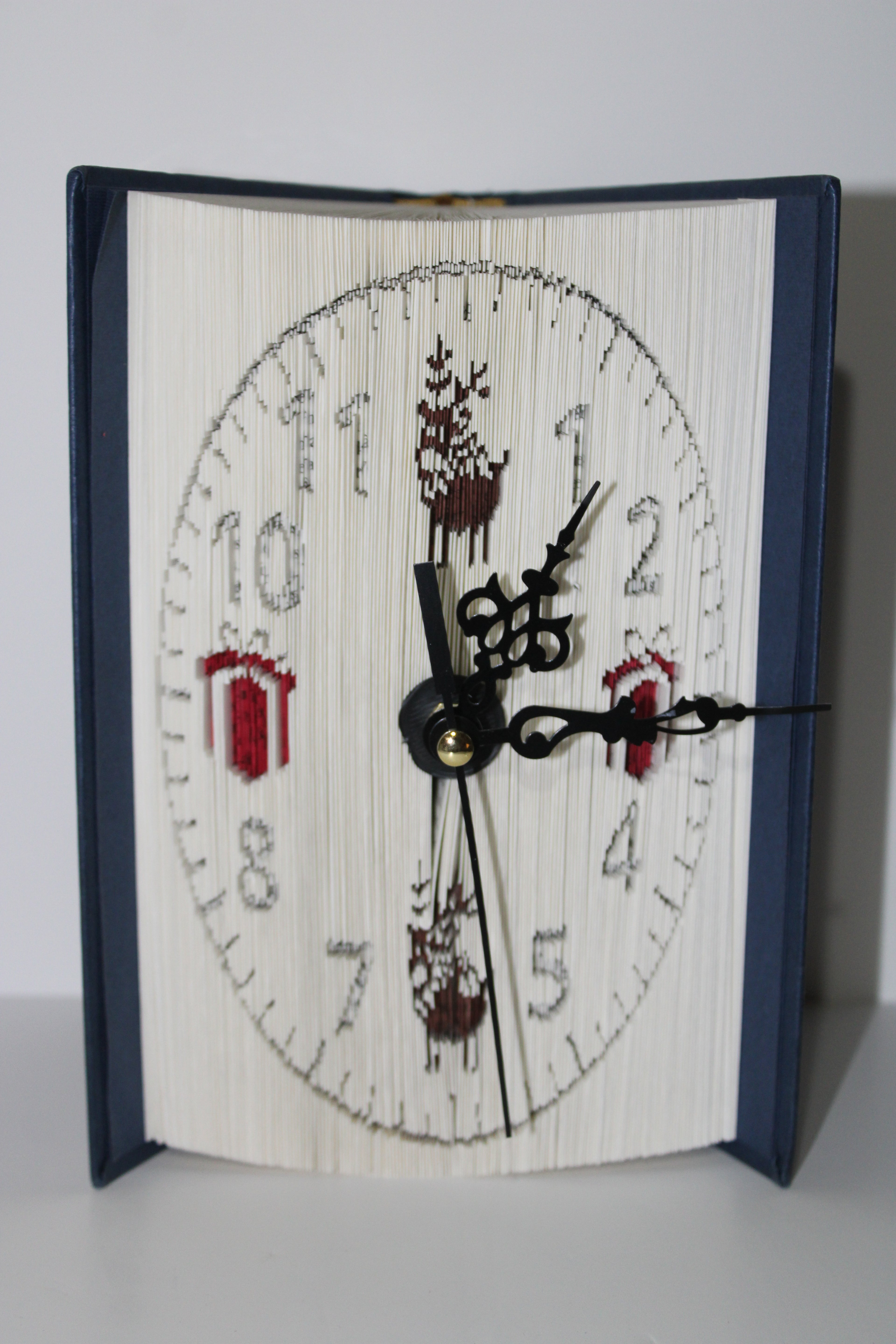 Livre pendule rennes et cadeaux