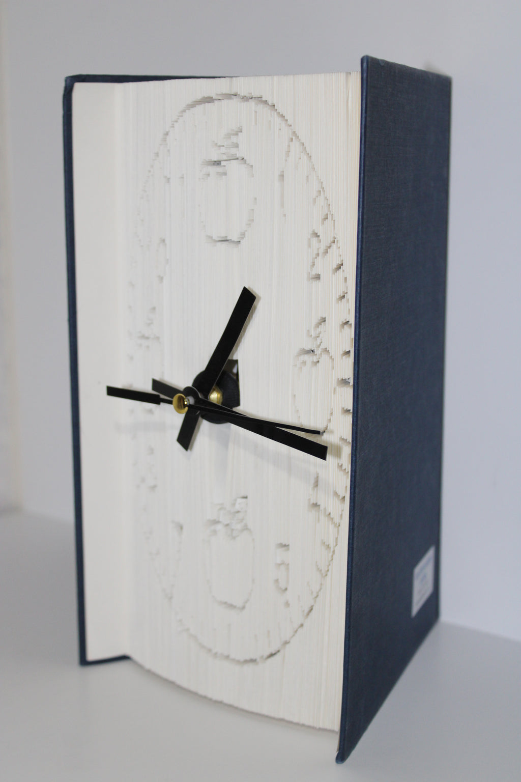 Livre pendule pommes