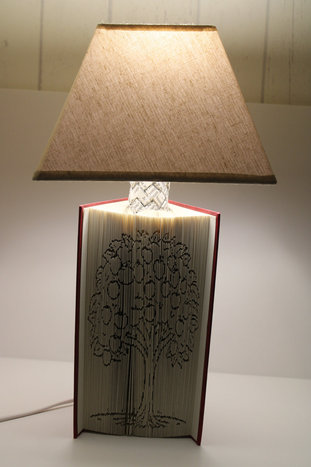 Livre lampe pommier