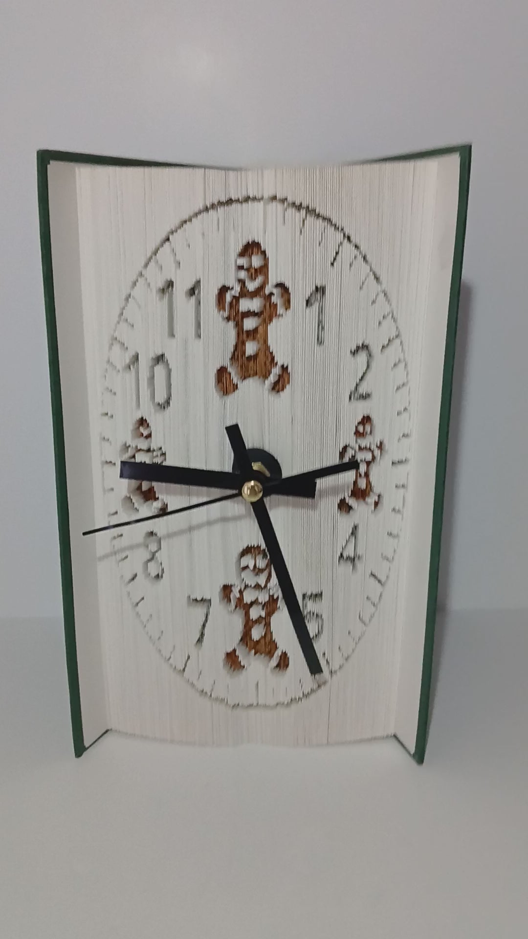 Livre pendule petit bonhomme de Noël